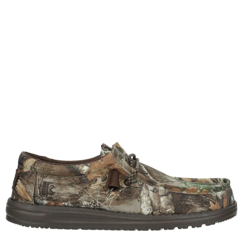 HEYDUDE  MENS WALLY REALTREE EDGE SLIP ON SNEAKER