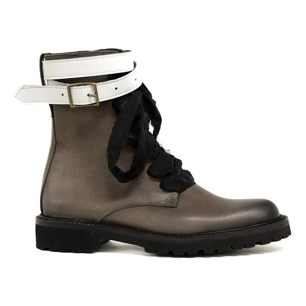 Jolene - Side-Zip Combat Boot