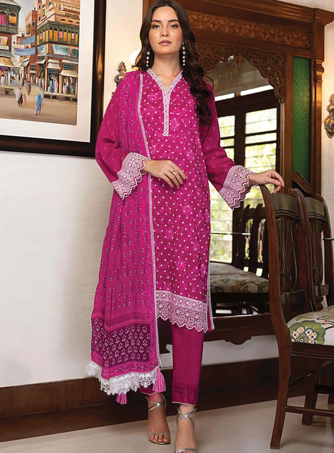 Lakhany Embroidered Lawn Unstitched 3 Piece Suit - LSM23SS LG-SR-0110