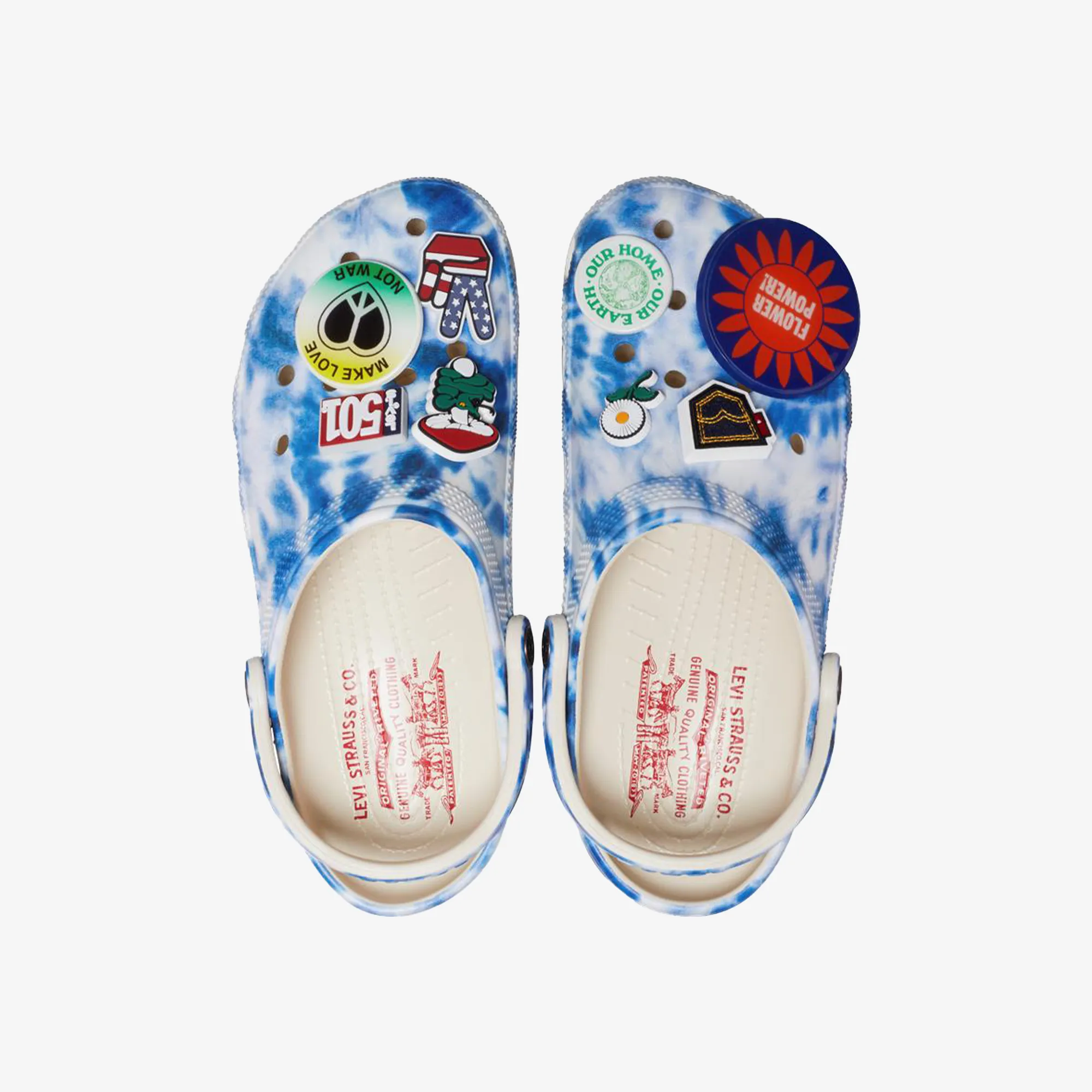 LEVIS X CROCS CLASSIC CLOG STUCCO