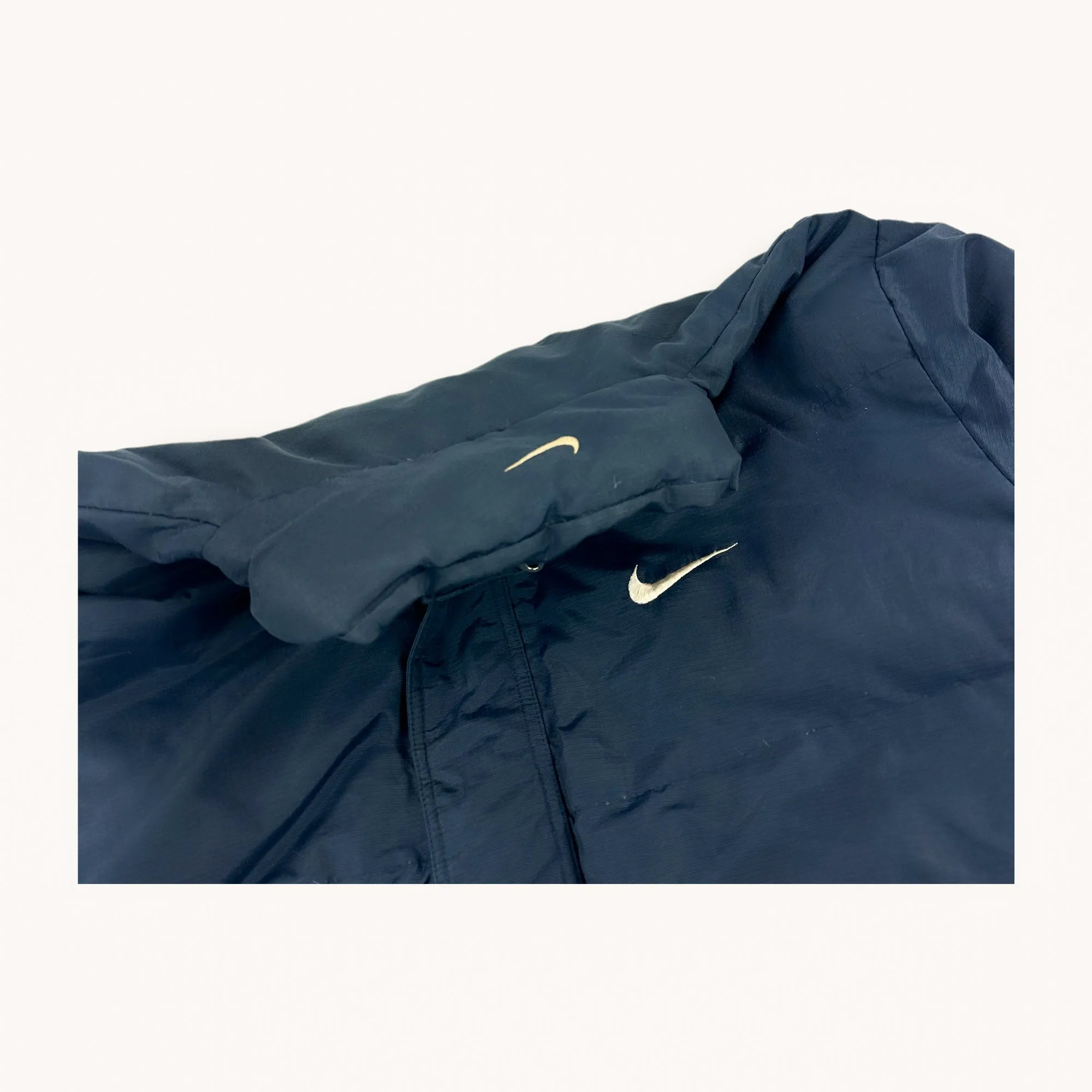 Navy Blue 90s NIKE Swoosh Puffer Jacket Coat (L/XL)