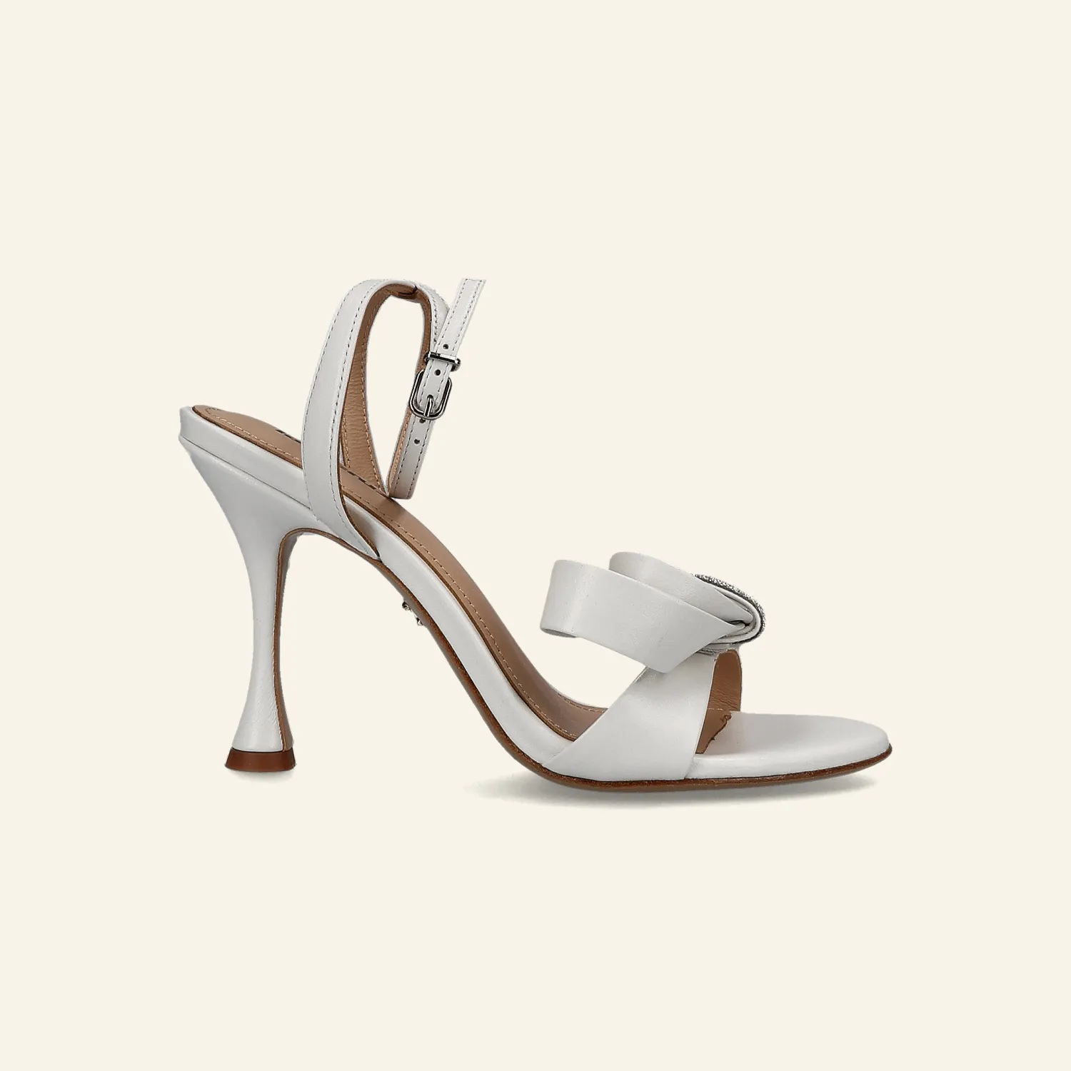 RUTH CLOG | White