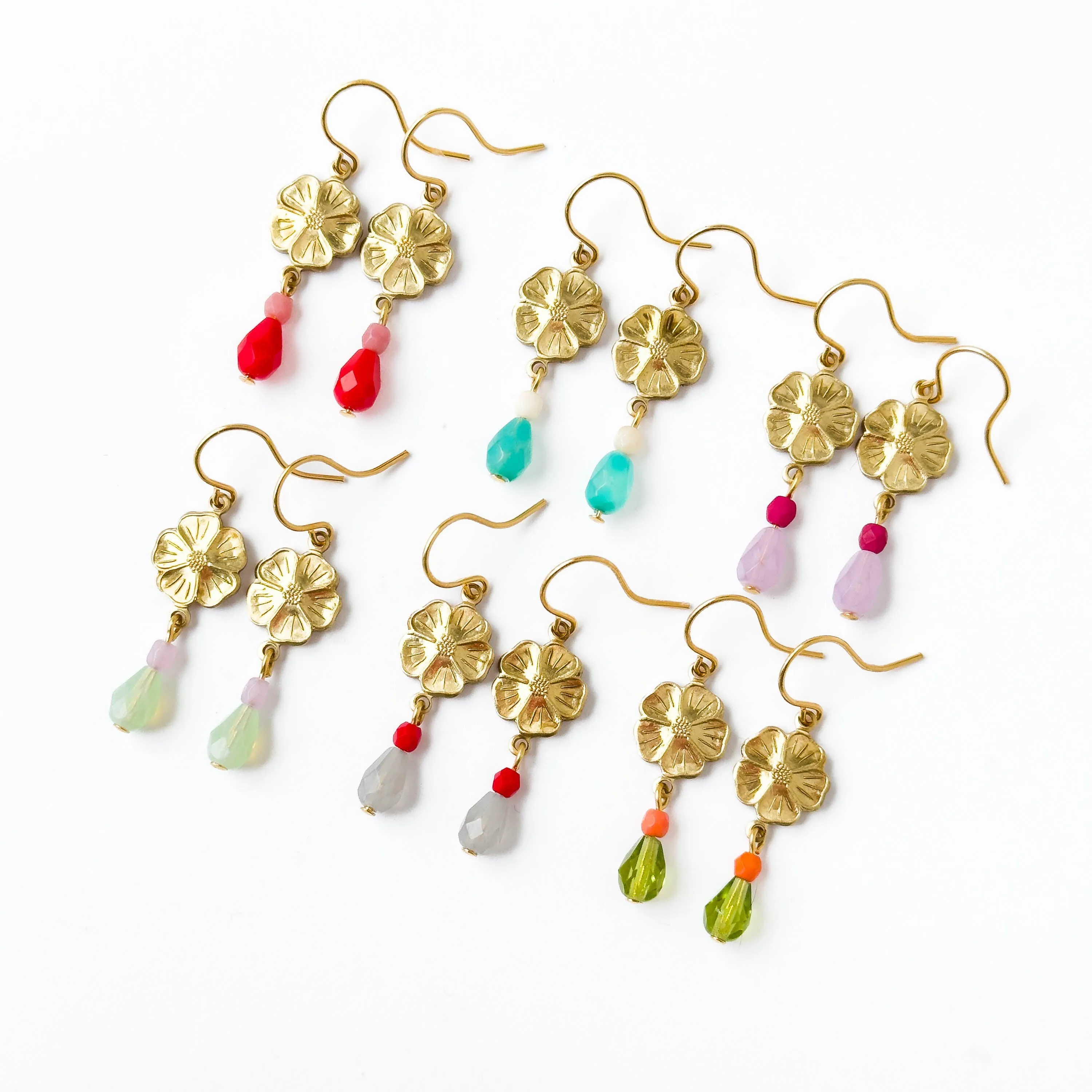 Small Flower Earrings With Beads - W