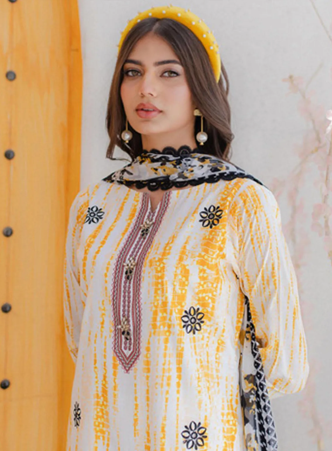 Sunshine Bloom By Al Zohaib Embroidered Cambric Unstitched 3 Piece Suit - 06