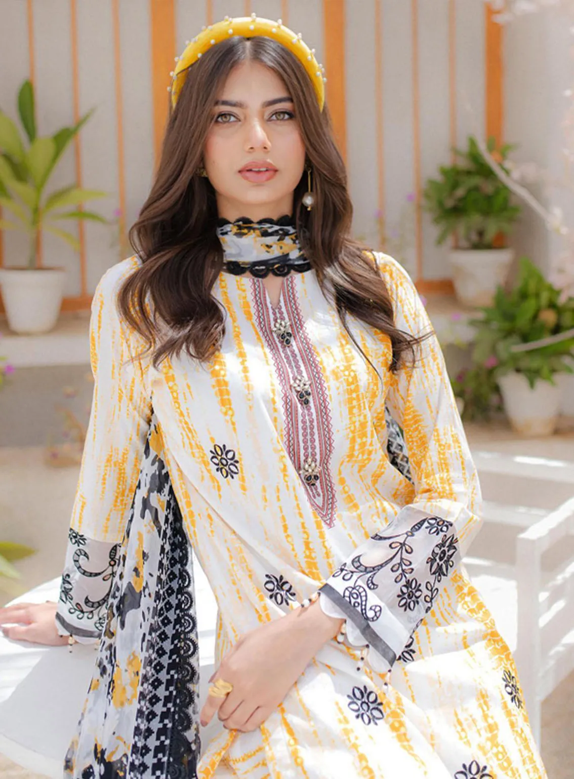 Sunshine Bloom By Al Zohaib Embroidered Cambric Unstitched 3 Piece Suit - 06