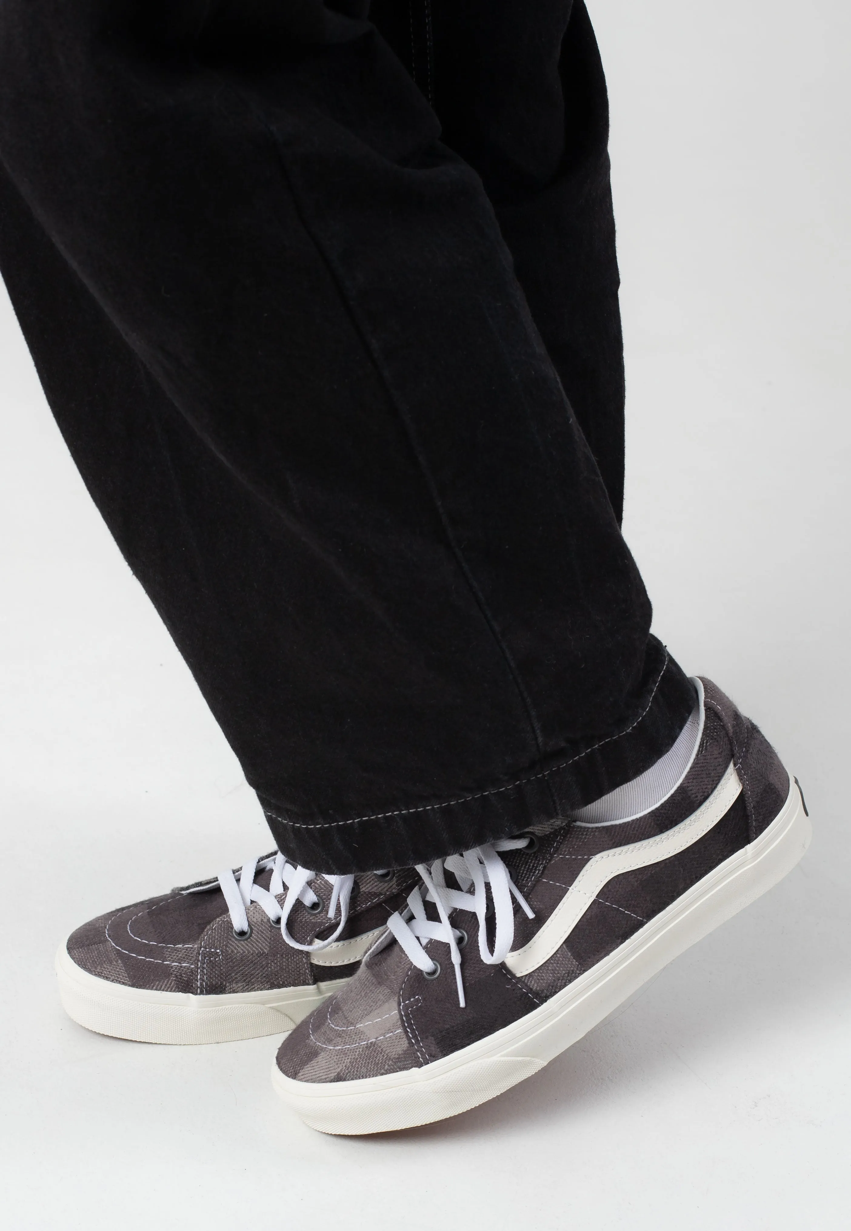 Vans - SK8-Low Sweater Check Gray - Shoes