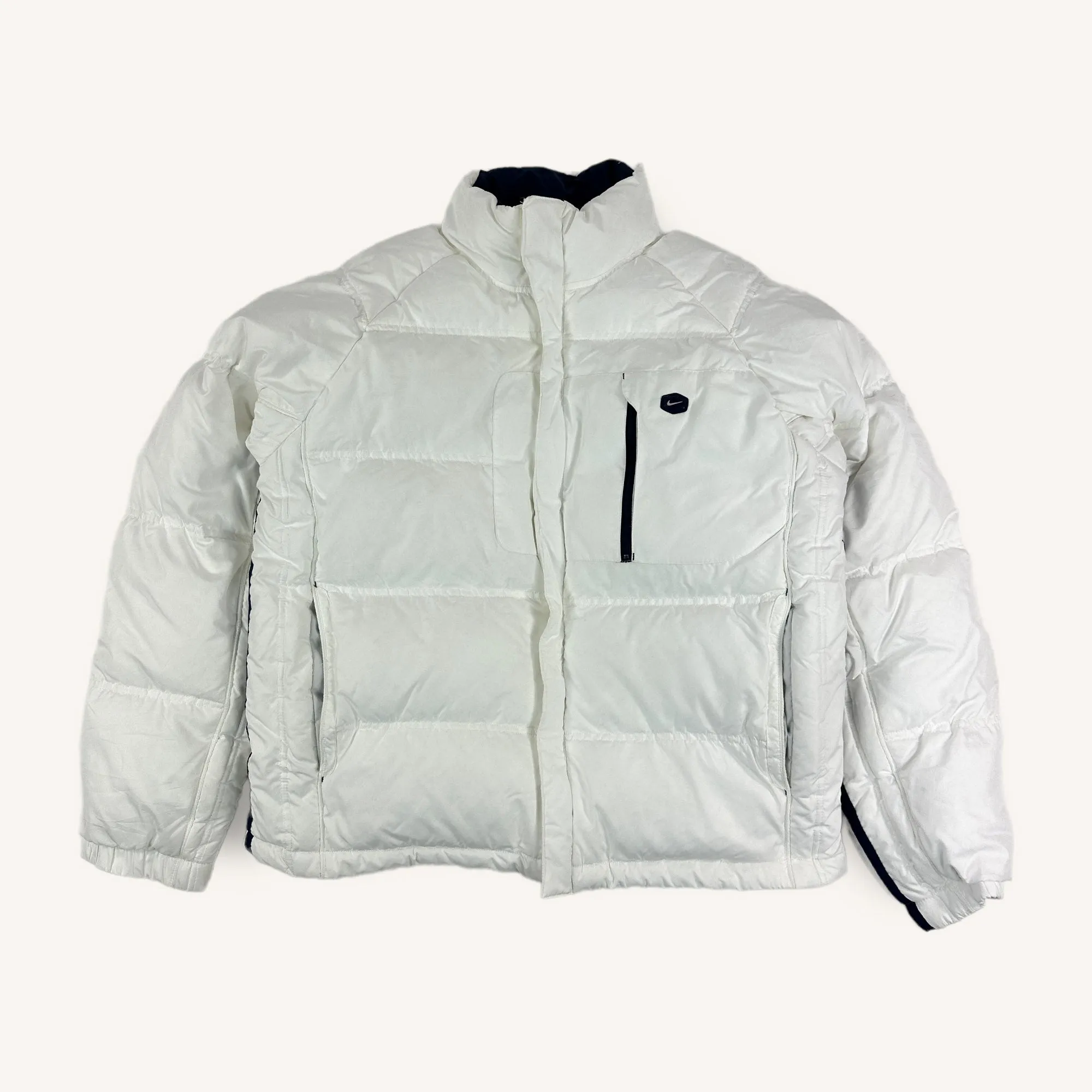 White y2ks NIKE Swoosh Puffer Jacket Coat (L)